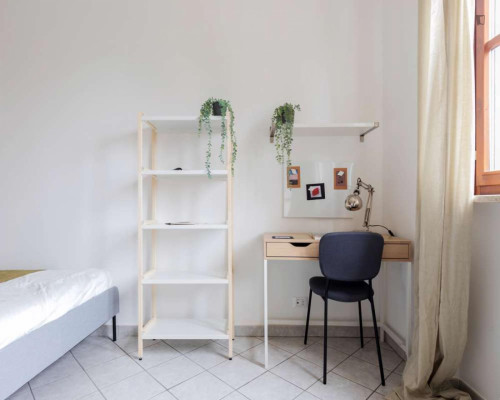 Neat single bedroom in Aurora