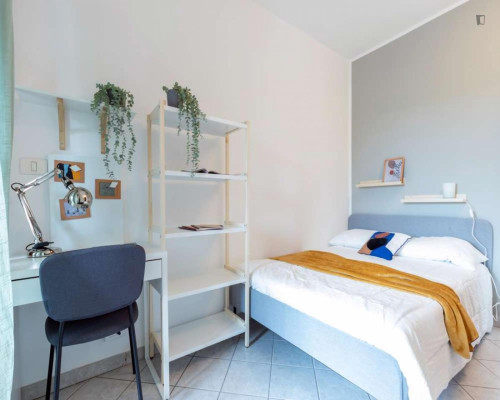 Very pleasant single bedroom in Aurora
