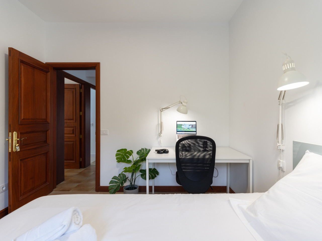 Private Single Bedroom - 10