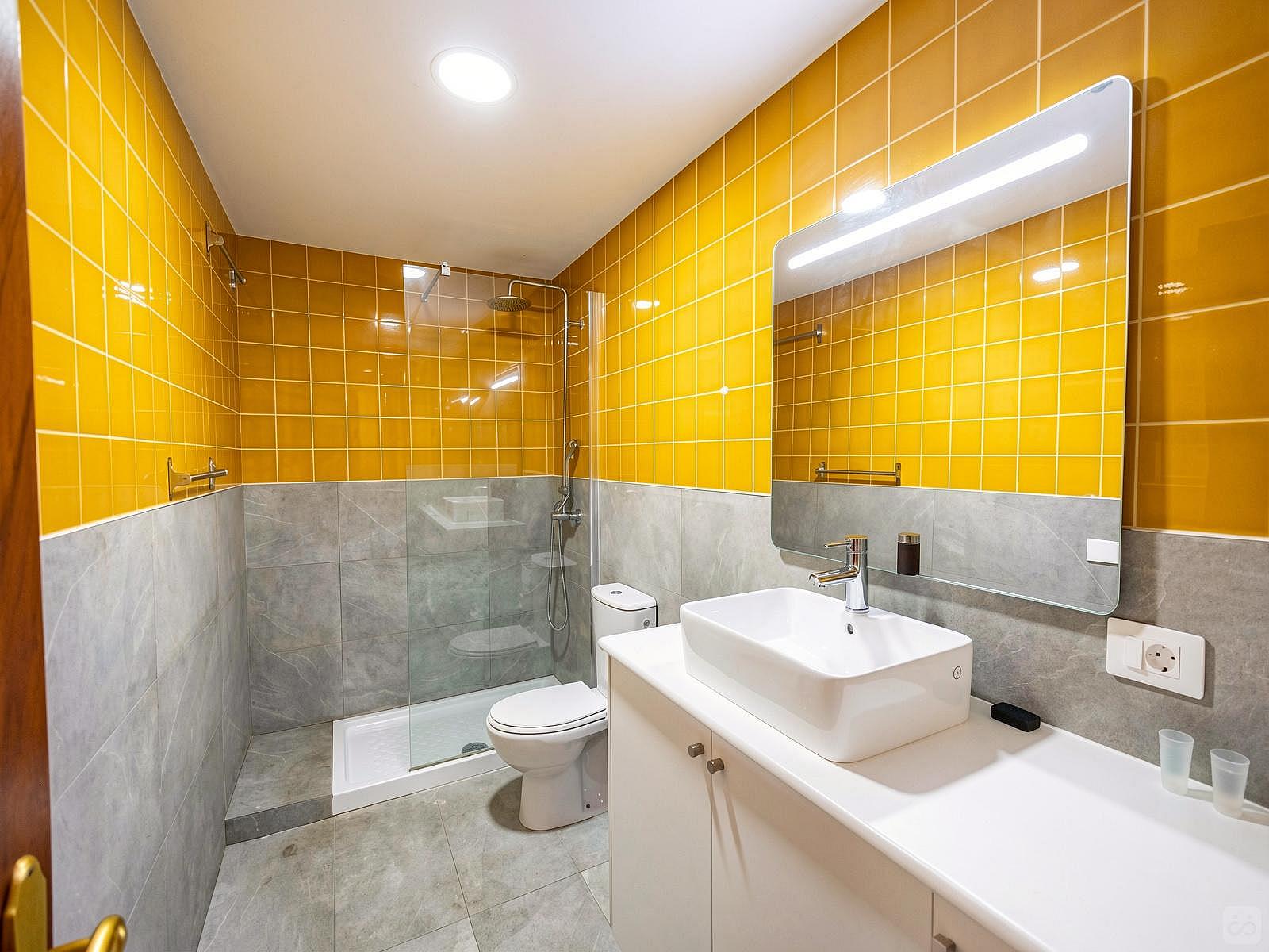 Private Single Bedroom - 24