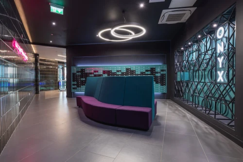 Onyx - Gallery - 15