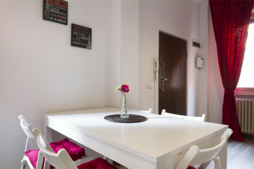 Cool double bedroom near S. Agostino metro station - Gallery - 7