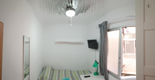 Habitación individual en piso compartido