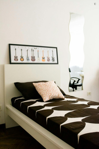 Appealing single bedroom in the Quadrilatero neighbourhood