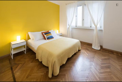 Elegant double bedroom in San Salvario