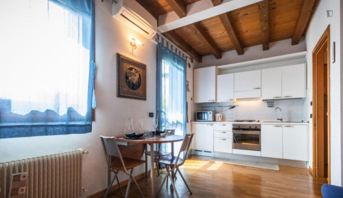 Comfy studio near Parco Moretti - Gallery - 15