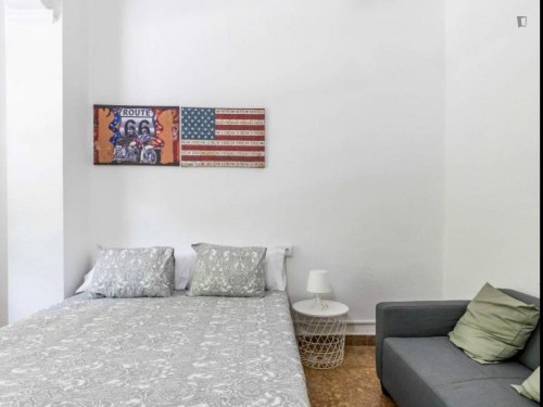 Cozy single bedroom in a property with balcony