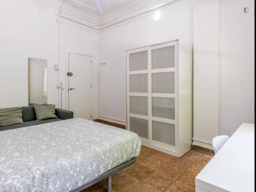 Cozy single bedroom in a property with balcony