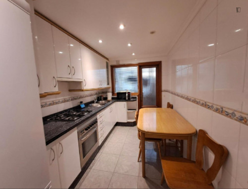 Tidy double bedroom close to Parc de ses Estacions