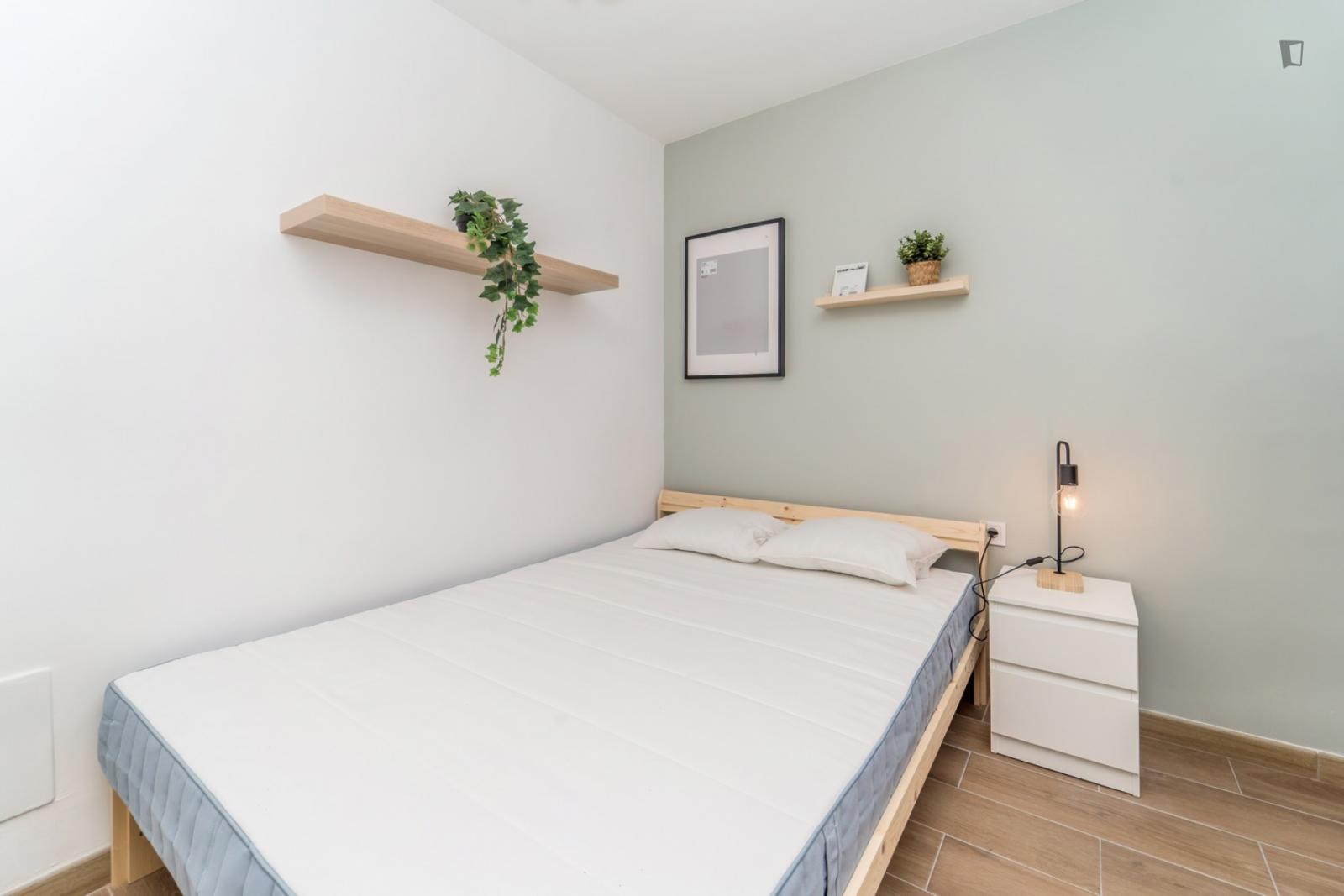  Appealing Single Bedroom  -  Appealing single bedroom  - Gallery -  1