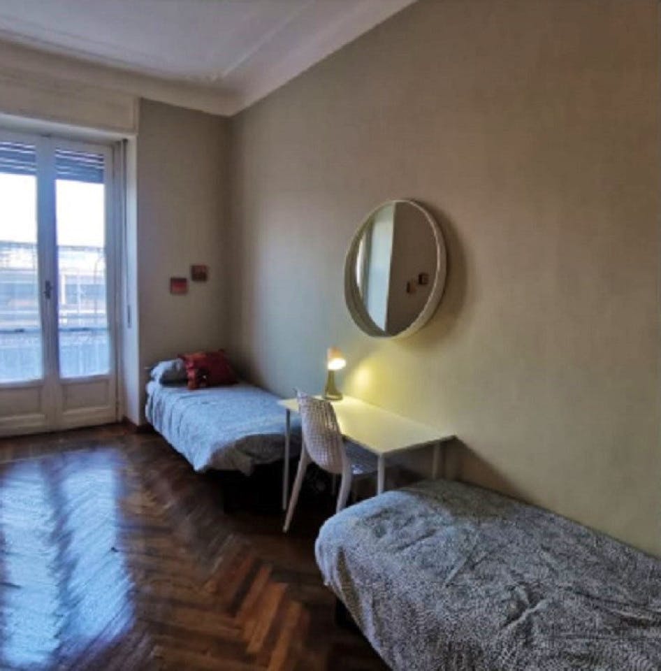 Bed In A 3-Bed Mixed Gender Room - 9