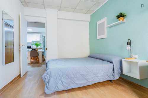 Great looking single bedroom  - Gallery -  5
