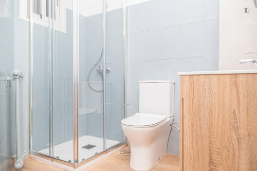 Appealing single bedroom  - Gallery -  5