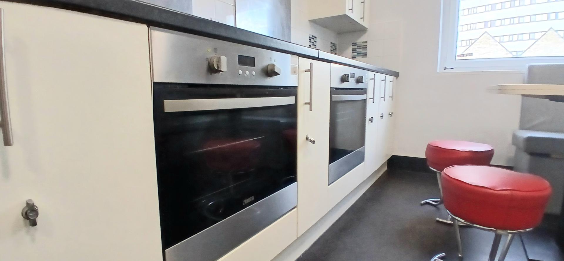  Classic En-Suite  -  Hamwic Hall  - Gallery -  31