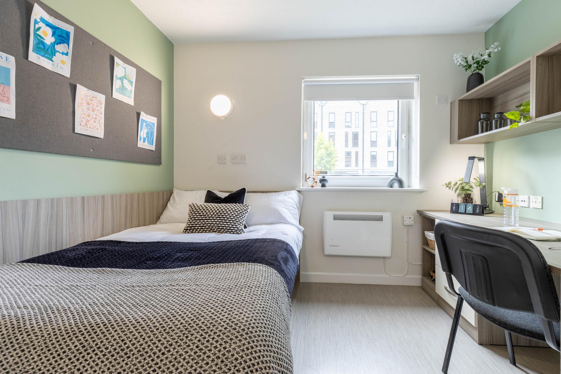 Classic En-Suite  -  Hamwic Hall  - Gallery -  2