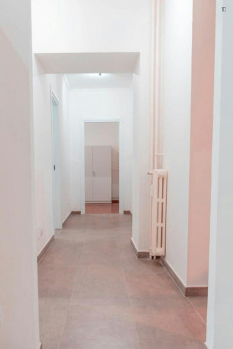 Wondeful single bedroom in the heart of Turin