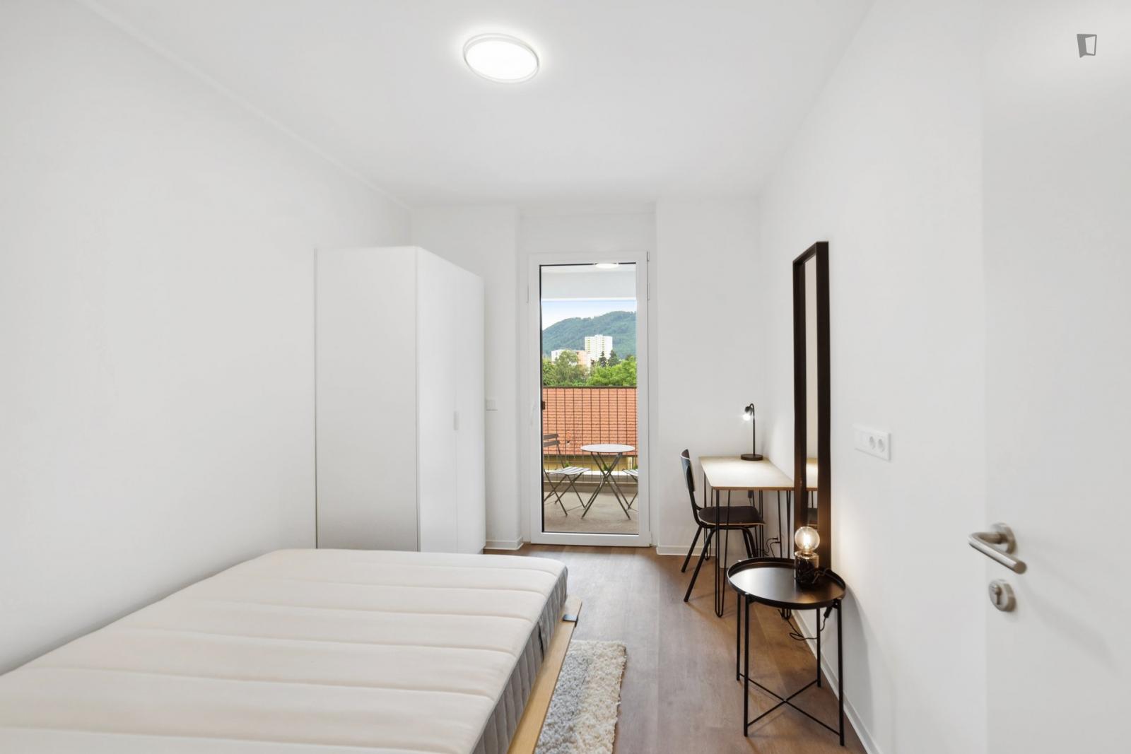 Amazing Single Bedroom In Lend - Amazing single bedroom in Lend - Gallery - 1