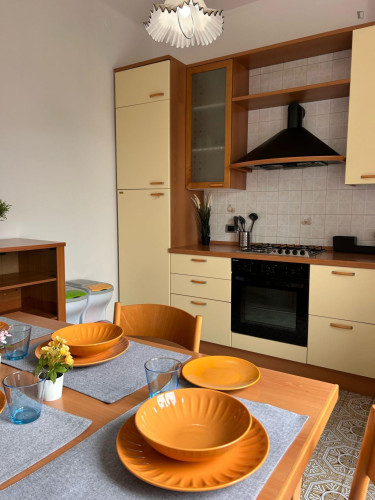 Lovely double bedroom in Valdonega - Gallery - 10