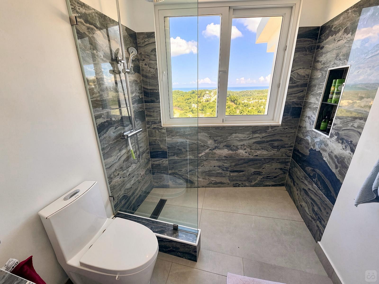  Hill View E  -  Luxury villa w/infinity pools shared garden minutes away from the beach  - Gallery -  71
