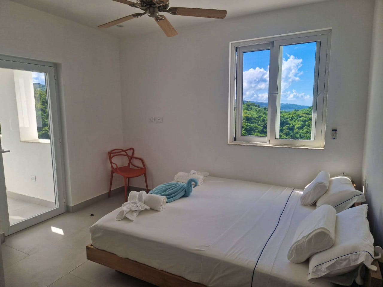  Hill View E  -  Luxury villa w/infinity pools shared garden minutes away from the beach  - Gallery -  6