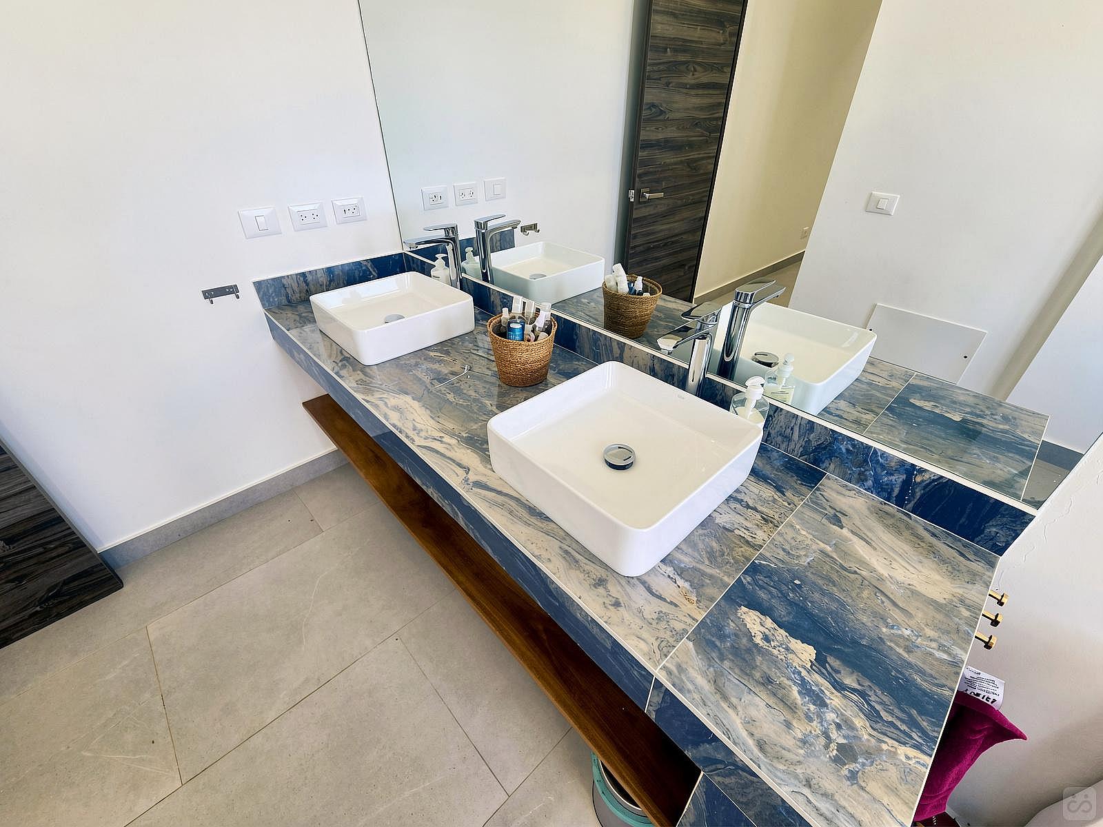  Hill View E  -  Luxury villa w/infinity pools shared garden minutes away from the beach  - Gallery -  70