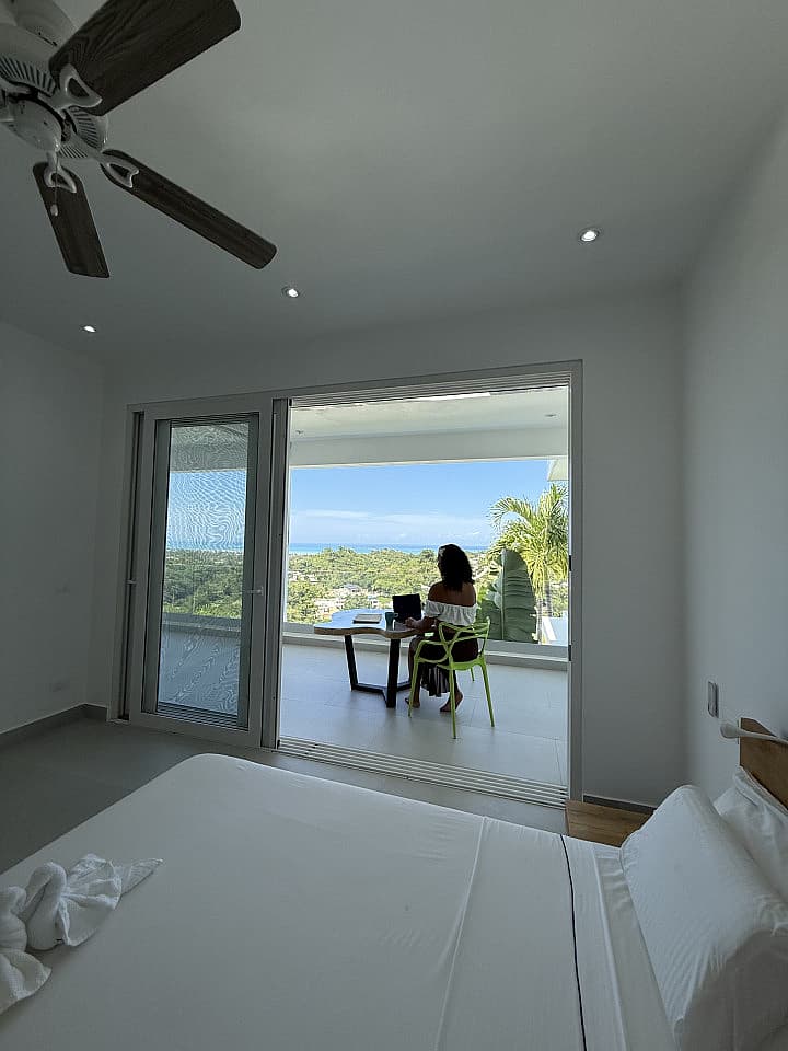  Suite Seaview  -  Luxury villa w/infinity pools shared garden minutes away from the beach  - Gallery -  44