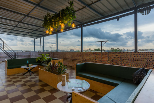 HelloWorld Lakeview CoLiving - Gallery - 13