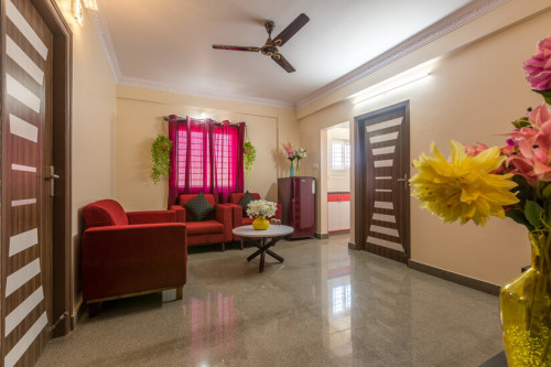 HelloWorld Lakeview CoLiving - Gallery - 6
