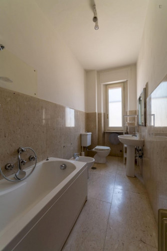 Nice double bedroom close to Campo di Marte station
