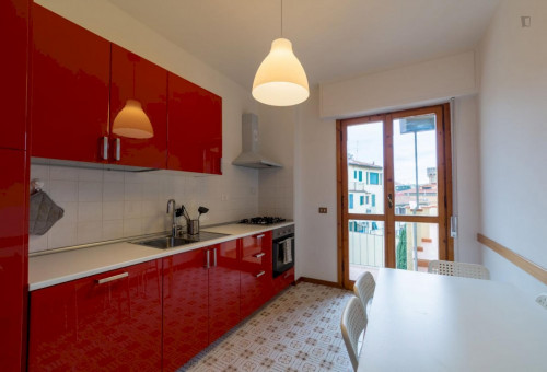 Cosy double bedroom with balcony close to Florence city centre	 - Gallery - 16