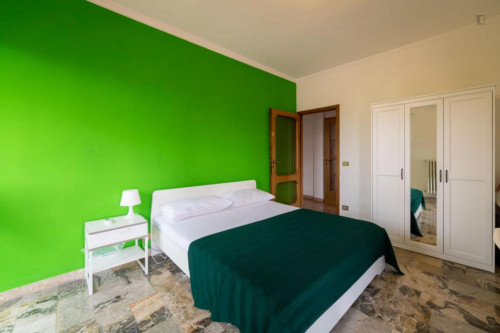 Cosy double bedroom with balcony close to Florence city centre	 - Gallery - 21