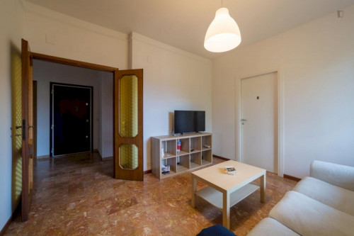 Cosy double bedroom with balcony close to Florence city centre	 - Gallery - 18