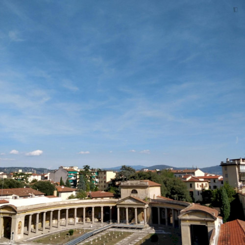 Cosy double bedroom with balcony close to Florence city centre	 - Gallery - 2