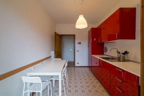 Cosy double bedroom with balcony close to Florence city centre	 - Gallery - 15