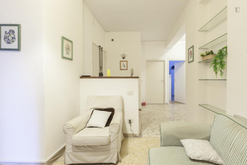 Snug double bedroom close to Università degli Studi di Firenze - Scuola di Giurisprudenza - Gallery - 3