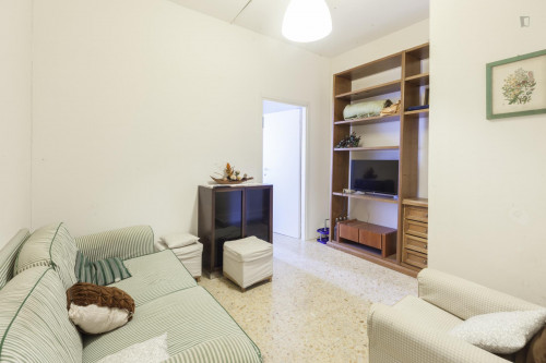 Snug double bedroom close to Università degli Studi di Firenze - Scuola di Giurisprudenza - Gallery - 2