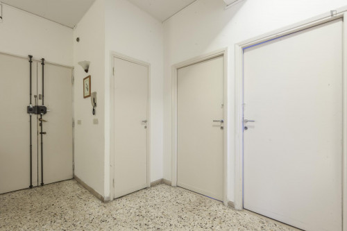 Snug double bedroom close to Università degli Studi di Firenze - Scuola di Giurisprudenza - Gallery - 9