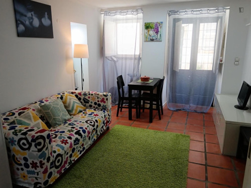 Great studio in Alfama