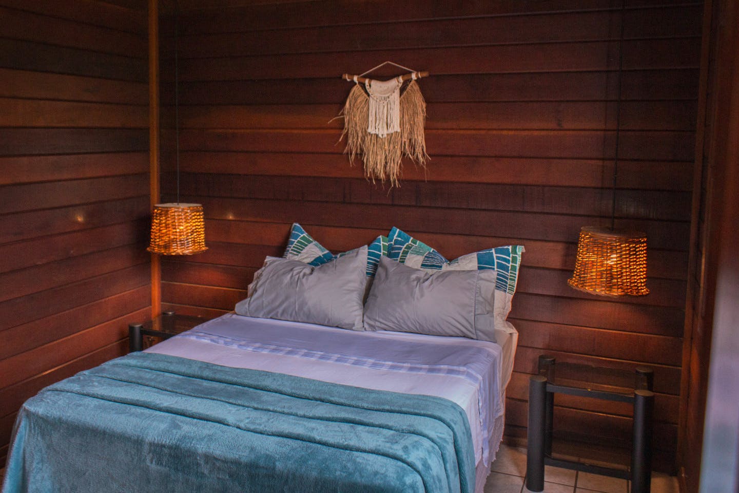  Private Ensuite Queen Bed  -  Dynamic Coliving & Coworking Community in Charming Lagoa Da Conceição  - Gallery -  8