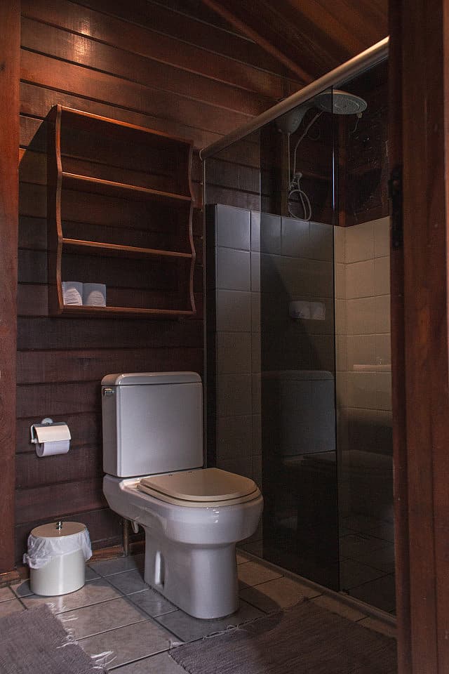  Private Ensuite Queen Bed  -  Dynamic Coliving & Coworking Community in Charming Lagoa Da Conceição  - Gallery -  27