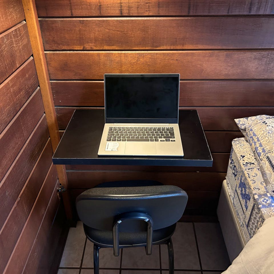  Double Room  -  Dynamic Coliving & Coworking Community in Charming Lagoa Da Conceição  - Gallery -  12