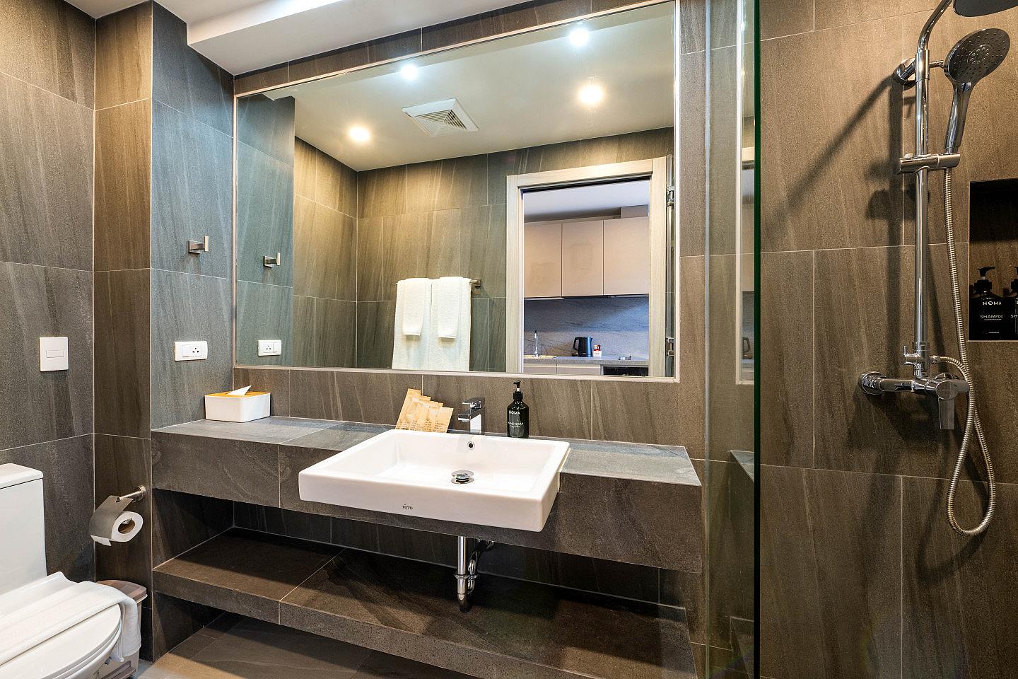  Signature Duplex  -  Stunning near Phuket Eco Elephant Park Apartment  - Gallery -  45