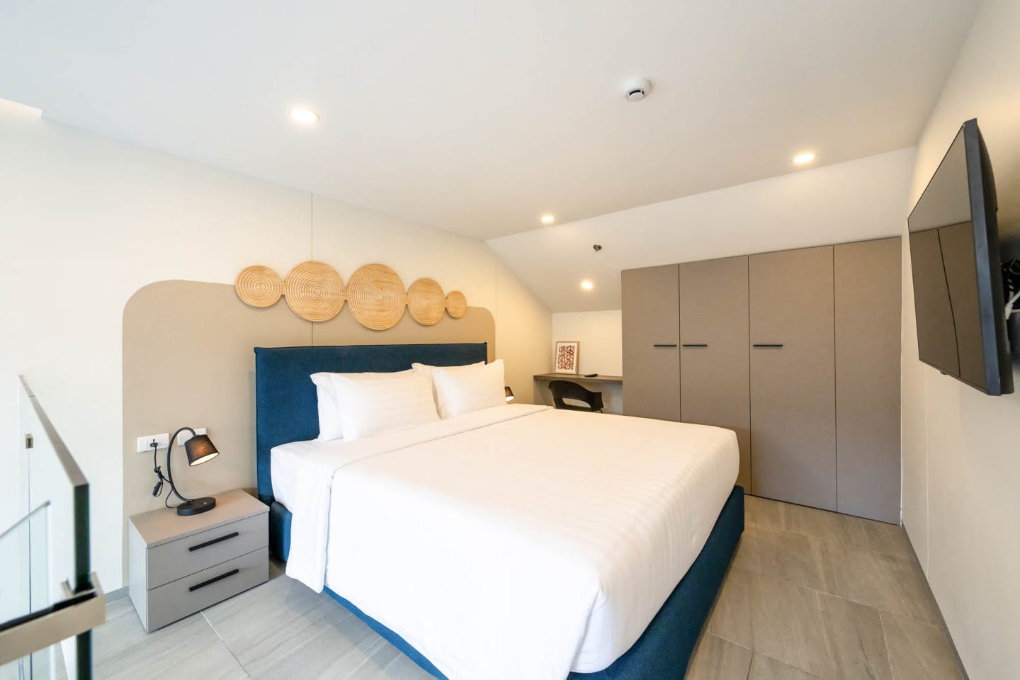  Signature Duplex  -  Stunning near Phuket Eco Elephant Park Apartment  - Gallery -  4