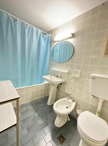 Cosy double bedroom next to Jardín de la Uníon