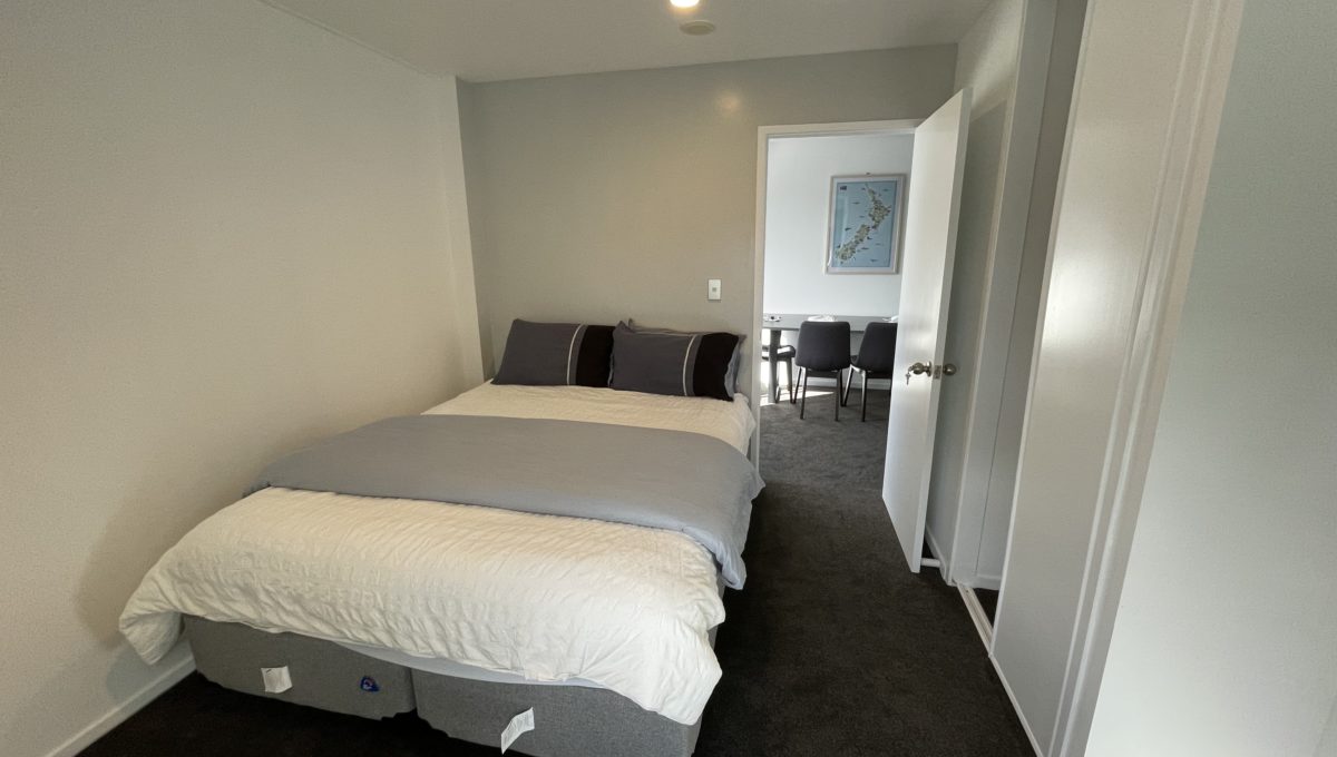  421 Queen Street – 7  -  EK Property  - Gallery -  1