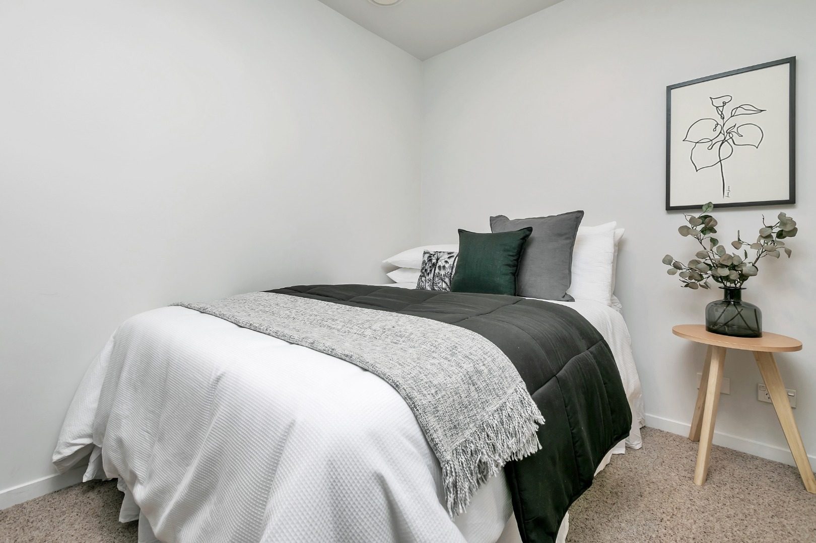  421 Queen Street – 311  -  EK Property  - Gallery -  7