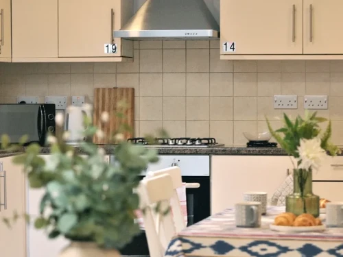 London Nest Raleigh House - Flexible Tenancies
