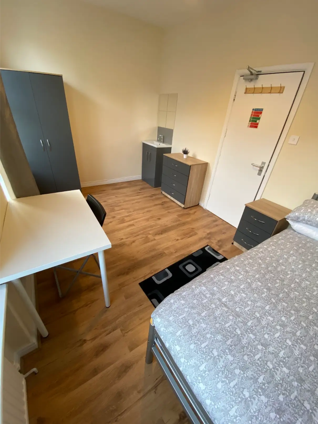 Non-En-Suite - 2