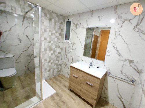 Inviting double bedroom in Castellón de la Plana - Gallery - 7
