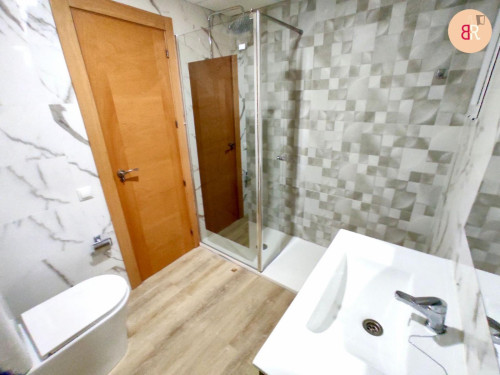 Inviting double bedroom in Castellón de la Plana - Gallery - 6